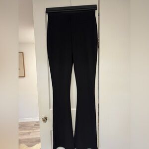 Zara Black V-Neck Ribbed Top